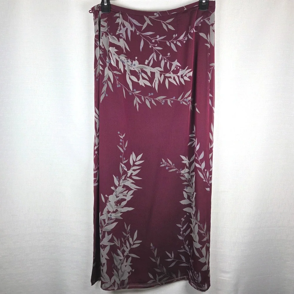 Ann Taylor Burgundy Floral Print Maxi Skirt Size 14 Zipper Lined Side Slit Flowy